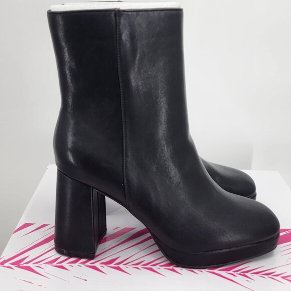 CORKYS Slug Bug Black Mid Calf Boots Sizes 9, 10, 11 NWT - Picture 5 of 12
